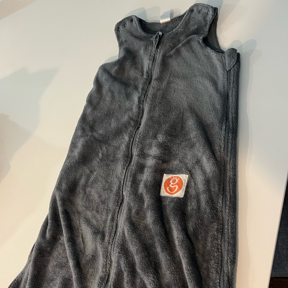 Winter sleep sack 18-24mo soft gray fleece shoulder snaps